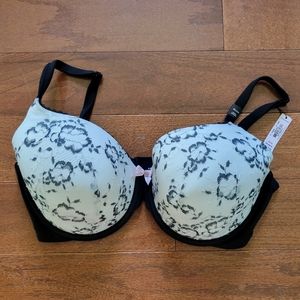 Victoria's Secret Body by Victoria Lined Perfect Coverage Bra